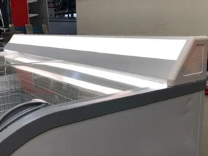 AHT Leuchtaufsatz für Paris / Miami 210 Kühl-Tiefkühltruhen - Bild 1 von 2