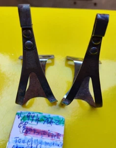 CRISTOPHE STEEL PAIR TOE CLIPS MEDIUM SIZE PUNTAPIEDI BICI VINTAGE - Picture 1 of 14