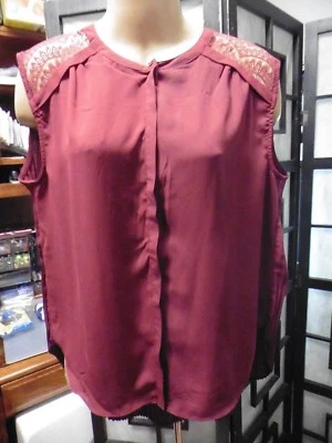 DAVINA 女式无袖勃艮第上衣 L 码纽扣 Frt 针织肩/上背  — 第 1/4 张图片