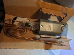 Johnson Controls A19ABC-24C Termostato meccanico linea Volt nuovo con scatola - Foto 1 di 5