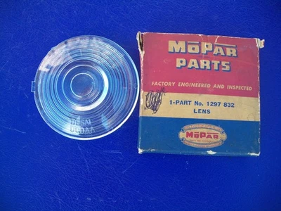 NOS 1950 DESOTO PARK LIGHT LENS 1949 DODGE 1950 CHRYSLER 8 CYL 1297832 - Image 1 of 4