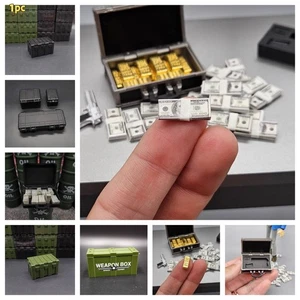 Szene Zubehör passend für 6/7′′ Neca SHF 1/12 Actionfigur Mini Koffer - Bild 1 von 23