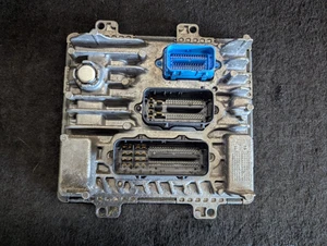 Vauxhall (Opel) Astra J 1.6 CDTi Diesel B16DTH DIESELSTEUERGERÄT 55484727 55591599 2014 MK6 - Bild 1 von 4