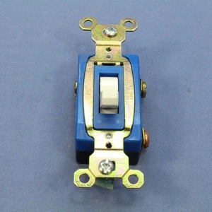 P&S White HARD USE Grade 3-Way Toggle Light Switch 15A 120/277V Bulk CSB15AC3-W - Picture 1 of 4