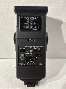 FOCAL DT-5000S ZOOM THYRISTOR BOUNCE ELECTRONIC FLASH For Film Camera - Picture 1 of 5