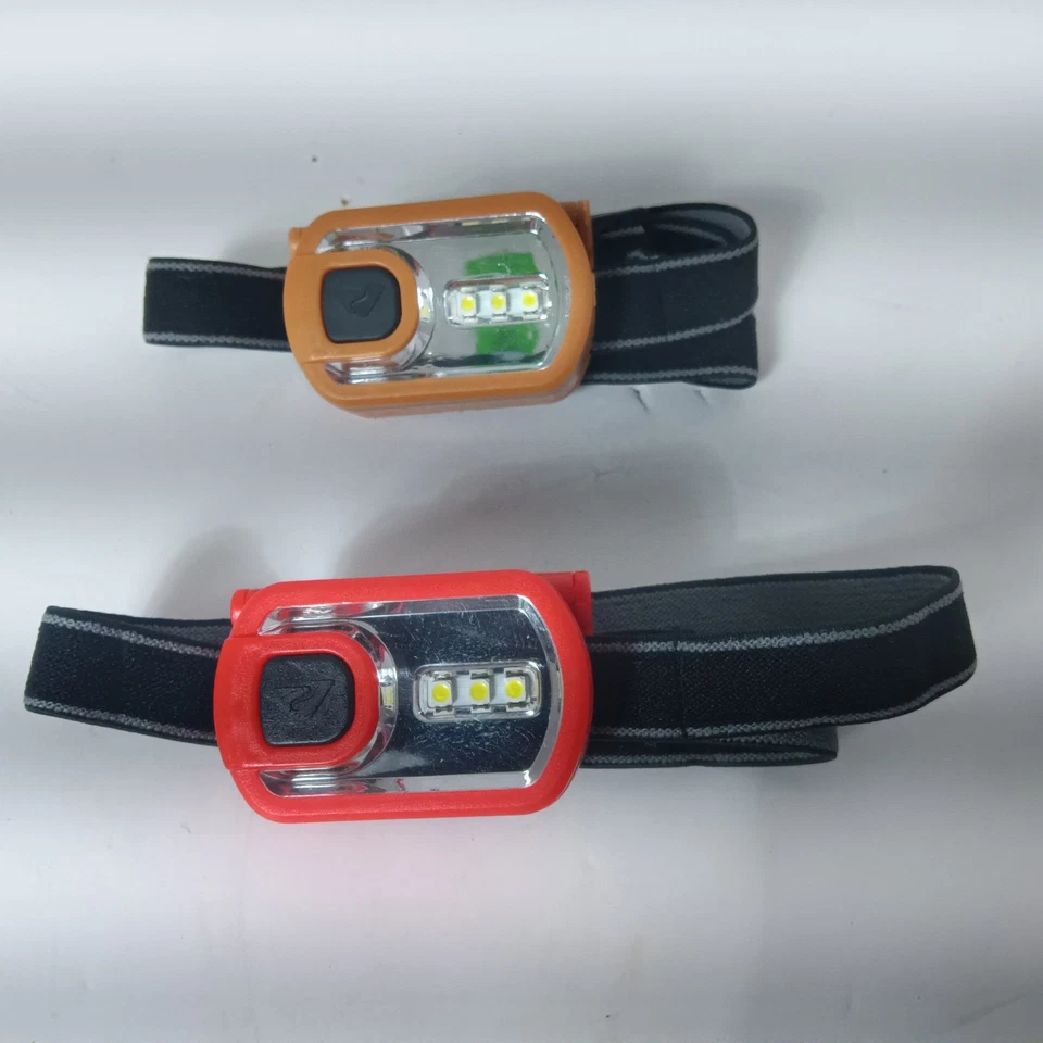 Farol Ozark Trail 3 LED 1 vermelho e 1 laranja ajustável funciona - Imagem 1 de 4