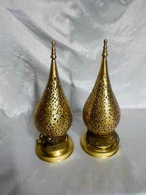 2 Lampe de table marocain en laiton fait main — 第 1/4 张图片