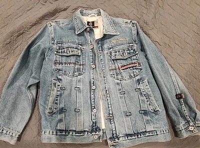 Chaqueta Denim Pepe Jeans London Lavada a la Luz Roja Texturizada Logo Forrada Talla Grande Años 80 Foto 1 de 4