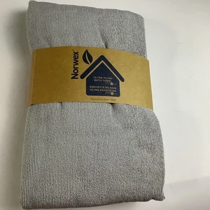 Norwex Grey Ultra Plush Bath Towel measures 55" x 29" Microfiber Norwex-New - Picture 1 of 4