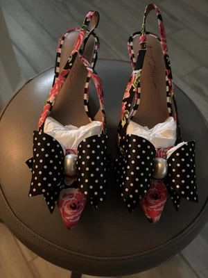 Novo na caixa Betsey Johnson Claira Rose Dot floral sapatos de salto baixo tamanho 9M NOVO EM FOLHA - Imagem 1 de 4