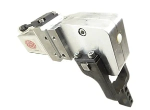 Destaco 82L3G-203B800 pneumatische Kraftzwinge NEU OHNE KARTON - Bild 1 von 10