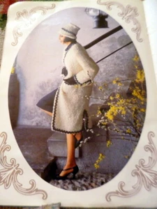 RARE VTG 1960s BERNAT CROCHET KNITTING BOOK Women's & Men's Style - Picture 1 of 5