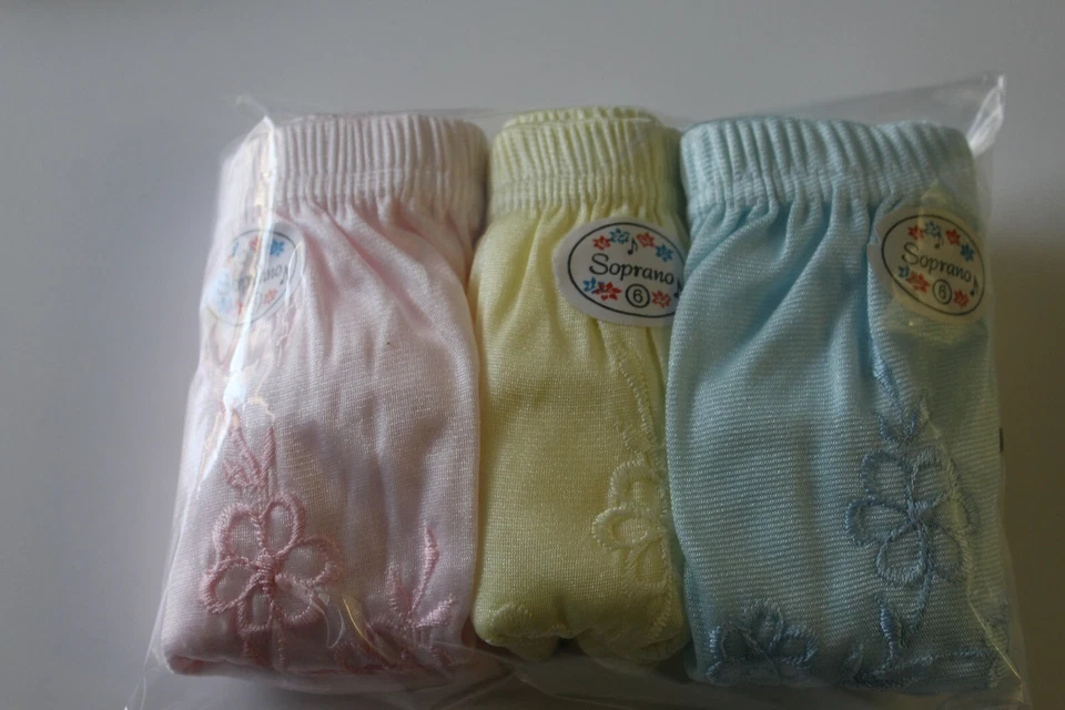 Calcinha feminina de náilon tamanho 5 cores sortidas VINTAGE pacote com 3 - Imagem 1 de 1