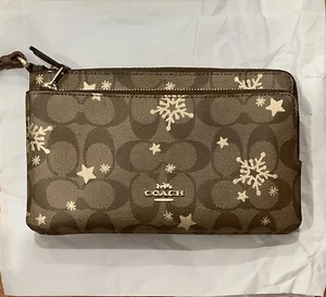 Coach Snowflake Star Print Double Zip Canvas Wallet Wristlet Clutch NEW!!! - Picture 1 of 6