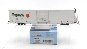 BLMA Models 52740 HO TROPICANA 64' Reefer #3236 LN/Box - Picture 1 of 1