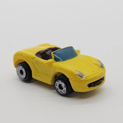 Micro Machines Porsche Boxster Galoob винтажный игрушечный автомобиль желтый  - Изображение 1 из 4