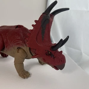 2023 JURASSIC WORLD WILD ROAR DIABLOCERATOPS DINO TRACKER 11” funzionante - Foto 1 di 7
