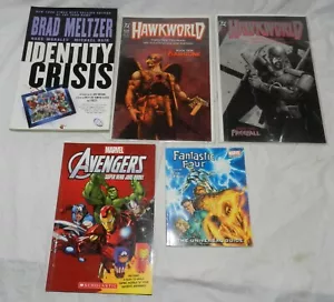 Konvolut 10 Graphic Novels - Identitätskrise, Hawkworld, Marvel Adventures, Fantas - Bild 1 von 12