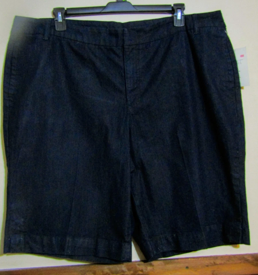 JACLYN SMITH 夏季百慕大短裤加女式 22W 深蓝色牛仔全新带标签 — 第 1/1 张图片