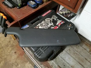 1985 BMW 635CSI (E24) Left Sun Shade (black), nice shape - Picture 1 of 4