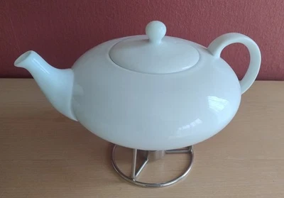 Teekanne mit Siebeinsatz - weiss - mit Stövchen WMF - Bild 1 von 4