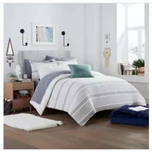 UGG® Devon 3-Piece King Duvet Cover Set Navy Striped Open Package - Picture 1 of 10