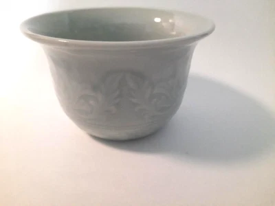 Винтажный китайский керамический застекленный светло-зеленый горшок для растений Celadon высотой 3 дюйма - Изображение 1 из 4