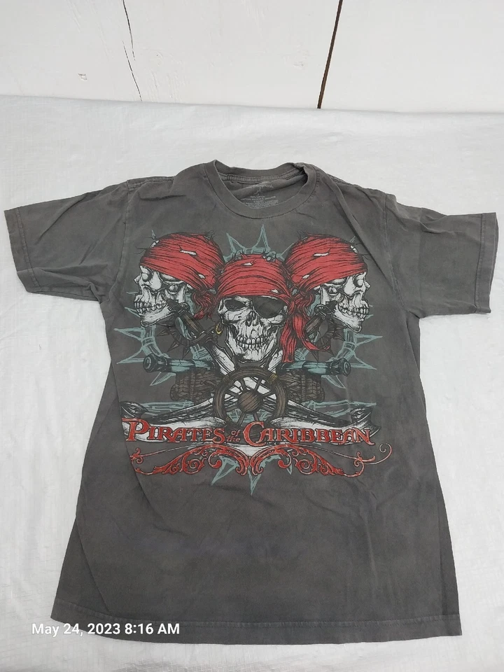 Мужская футболка Pirates of the Caribbean размер S   - Изображение 1 из 4