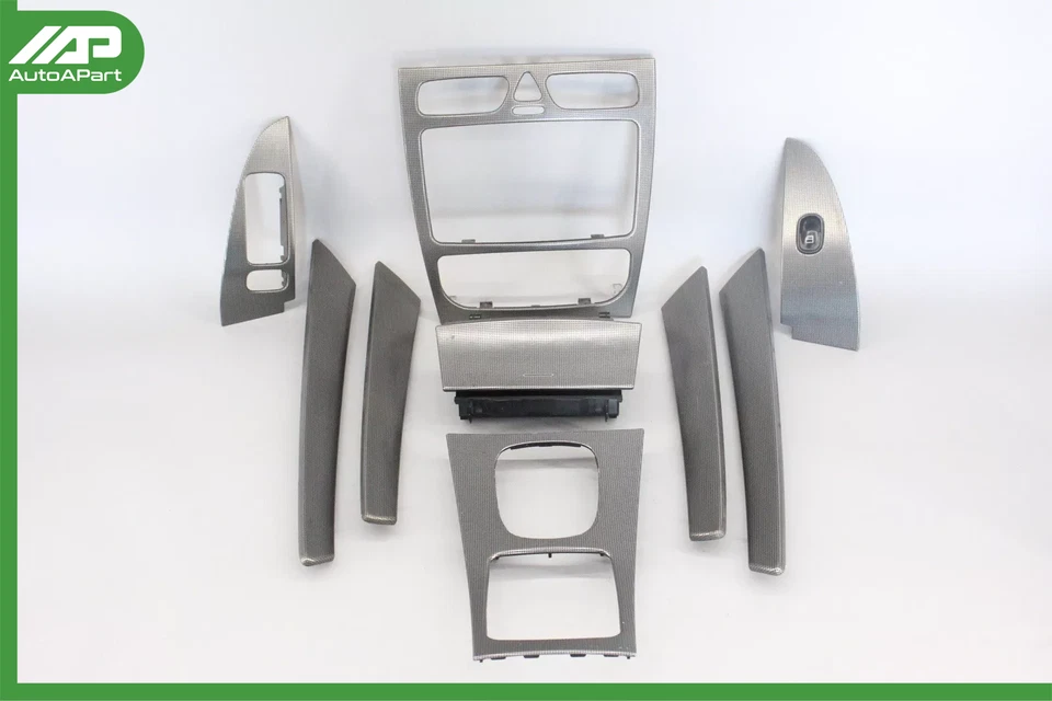 ✅ 01-04 Conjunto de molduras de panel de puerta de carbono interior Mercedes W203 C32 AMG fabricante de equipos originales Foto 1 de 4