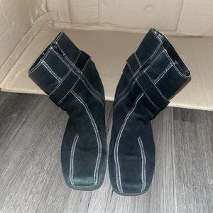 Timberland Amistan Women's Black Winter Boots Side Zip Size 7.5M - Picture 1 of 6