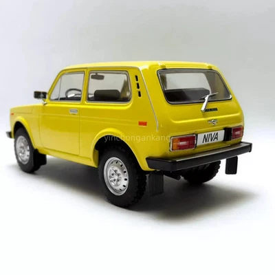 MCG 1:18 Lada Niva 1978 Soviet Car Diecast Model (Collectible) - Image 1 of 4