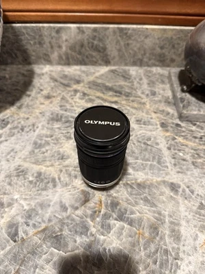 Lente Olympus M.Zuiko Digital ED 14-150 mm f/4-5,6 II (negro) - totalmente funcional Foto 1 de 4