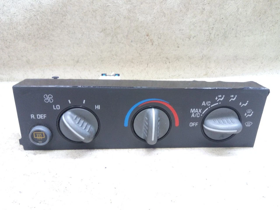 Control de temperatura climatizado aire acondicionado con descongelación trasera compatible con 96-05 Chevrolet Astro w66 Foto 1 de 4