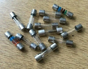 Glass Fuses 5 x 20mm 250V SLOW ACTING / ANTI-SURGE 11 x VARIOUS AMPS Z3792 - Picture 1 of 1