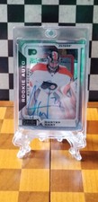 2018-19 O-Pee-Chee Platinum Rookie Autos Carter Hart #R-CH Rookie Auto RC