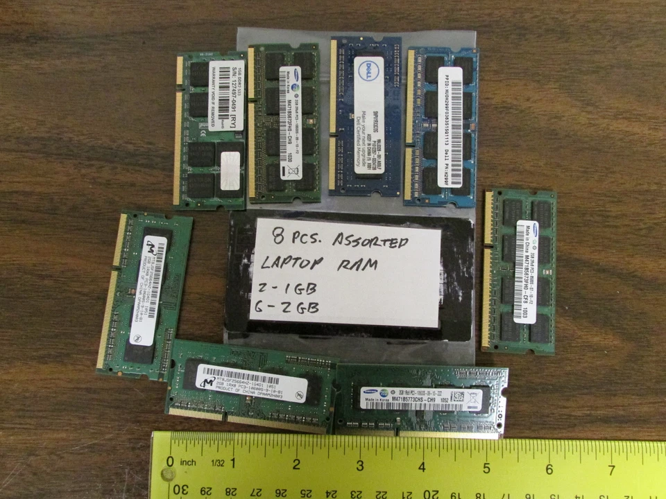Dell SNPV1RX3C/2G RAM Plus 7 Assorted Others 1GB 2GB for Laptop - Image 1 of 1