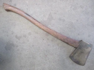 Axe, Hytest, Challenger, 4lb, Tassie, Connie, vintage - Picture 1 of 13