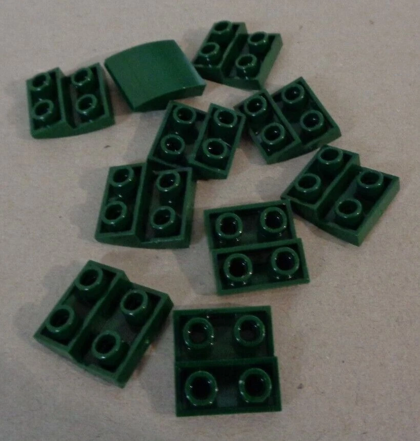 LEGO 32803 - 6255896  Slope Curved 2x2 Inverted Earth Green x10** - Image 1 of 1