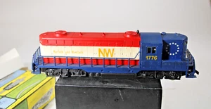 AHM HO Scale Norfolk & Western 1776 GP-18 Powered Locomotive, Track Tested - Picture 1 of 6