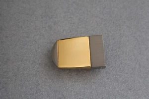 LOT OF 10 DCT LADIES BELT BUCKLES GOLD AND SILVER BRAND NEW - Picture 1 of 4