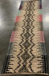 NATURAL / BLACK 2'-3" x 8'-0" Flaw in Rug, Reduced Price 1172673691 CAP310B-28 - Picture 1 of 4