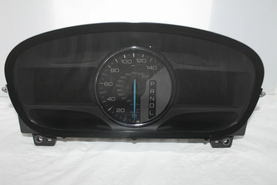 Cuadro de instrumentos velocímetro indicadores del panel de instrumentos Ford Edge 2012 80.458 millas Foto 1 de 4