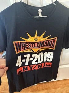 WWE WRESTLEMANIA 35 T-shirt NY/NEW JERSEY APRIL 7, 2019 Size Large - Picture 1 of 10