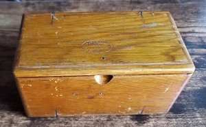 Antique 1889 Oak Singer Treadle Sewing Machine Puzzle Box W/Alot Of Attachments - Picture 1 of 12