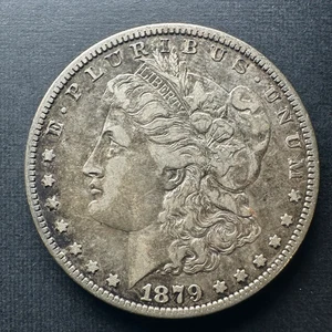 Dollaro argento Morgan 1879 leggermente circolato - Foto 1 di 4