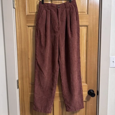 Pantalones cónicos de pana de tiro alto Madewell talla 2 en secoya polvo Foto 1 de 4