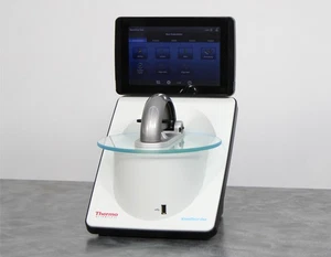 Espectrofotómetro Thermo Scientific NanoDrop One Microvolumen UV Vis - Imagen 1 de 11