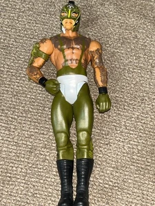 Figura de acción Mattel WWE Basic Series 127 Rey Mysterio - Imagen 1 de 2