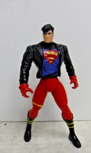 Superboy DC Man of Steel Kenner Vintage 1995 4.5" Figure 030724AST2-A8 - Picture 1 of 2