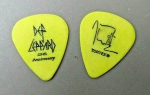 Def Leppard guitar pick Touring Pick 25th Anniversary JOE signature AUTHENTIC ! - Picture 1 of 1